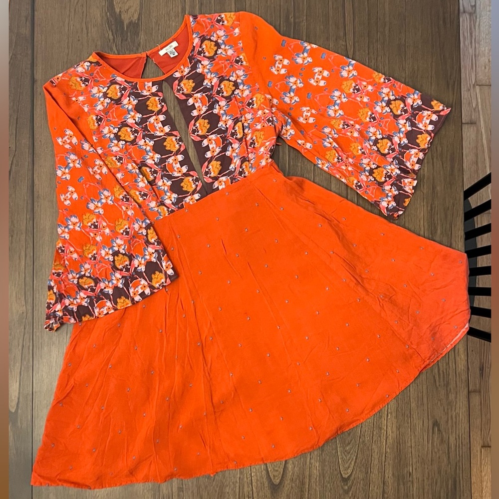 Urban Outfitters/ecoté Brand, Size Medium, Quarter Length Sleeved Dress